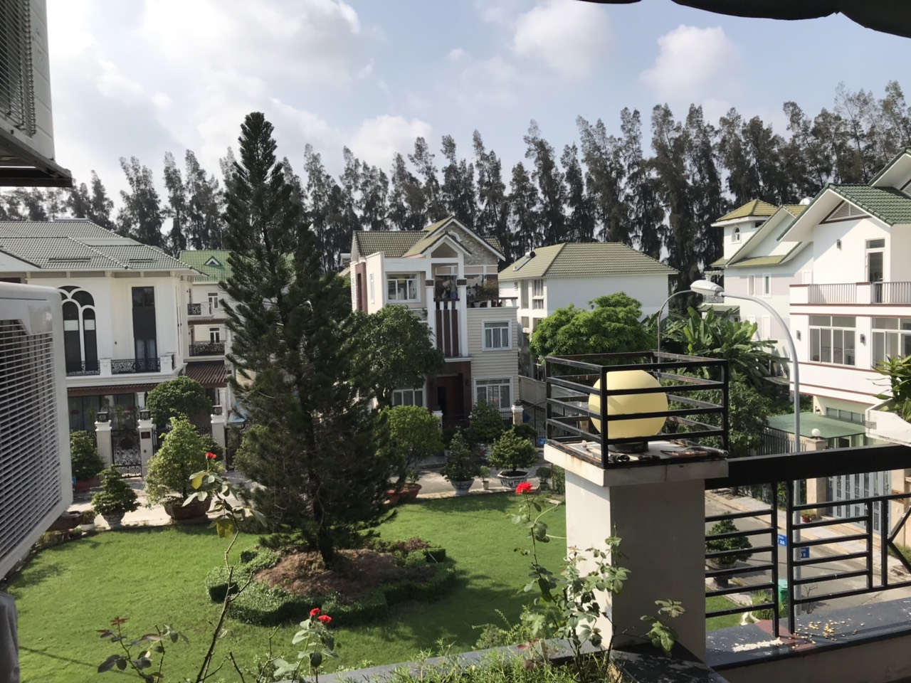 Cần bán gấp Biệt thự cao cấp sông Ông Lớn- Bình Chánh, liền kề Q7 TPHCM chỉ 30 tỷ_ LH: 0902 775 039 2087928 3