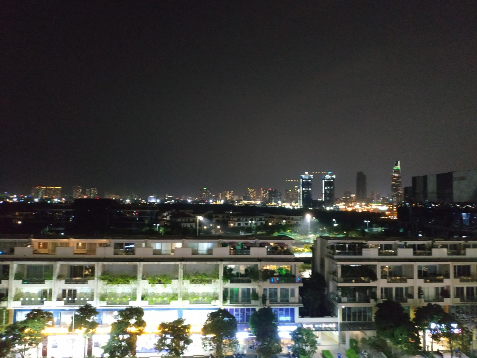 [SỔ HỒNG CHÍNH CHỦ]. Bán căn hộ SARIMI apartment TẦNG CAO 2PN-88m2,  View  lung linh quận 1 về đêm, lãng mạng. LH: 0908 622 979 2094568 1