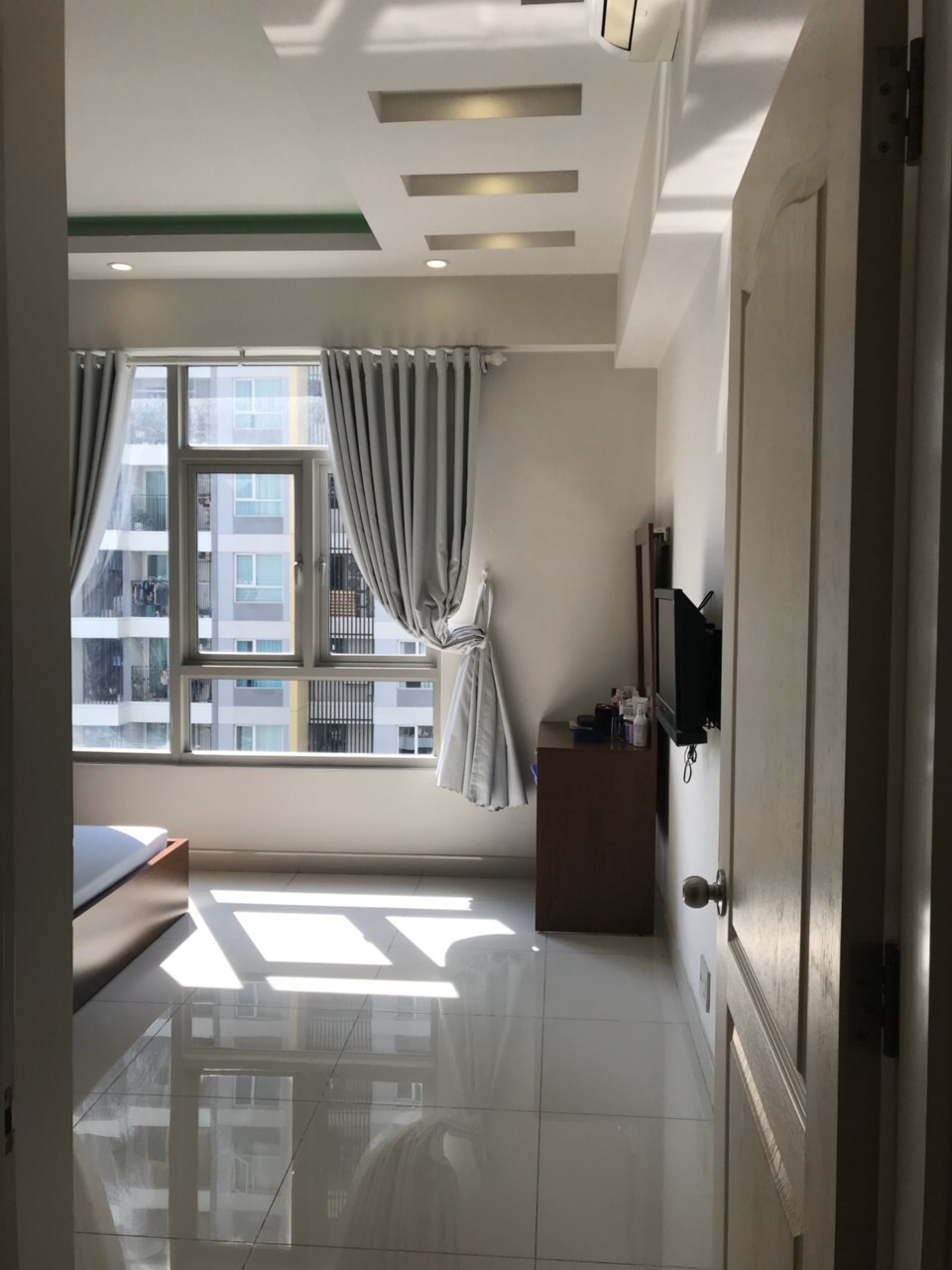 Cần bán chung cư Parc Spring Q2, 68m2, 2pn, tặng NT, sổ hồng. Giá 2,5 tỷ. xem nhà 0918860304 2100846 3