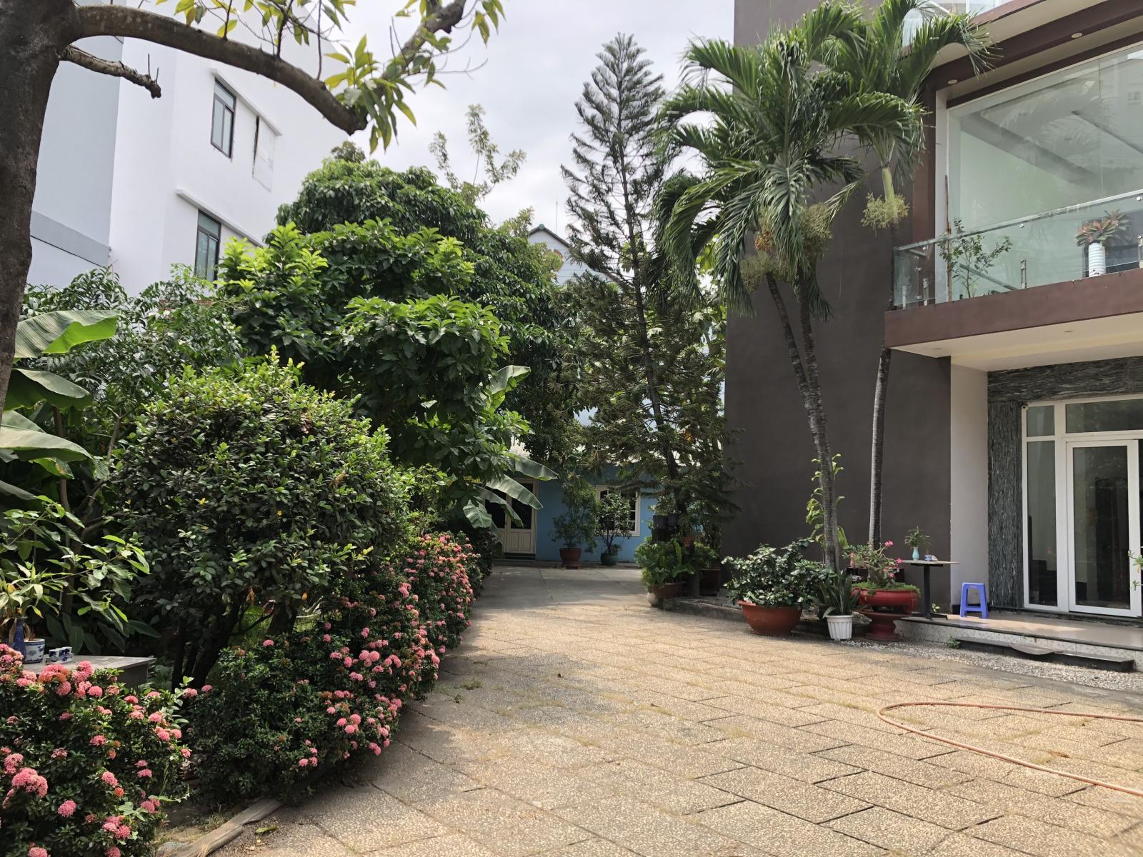 Bán căn hộ chung cư tại Đường 12, Thủ Đức, Sài Gòn diện tích 1177.0m2 giá 130 Tỷ 2084262 4