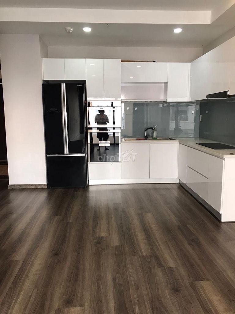Bán căn hộ 2 phòng ngủ 74m2 đầy đủ nội thất tại chung cư Garden Gate - Novaland Phú Nhuận 2120597 1