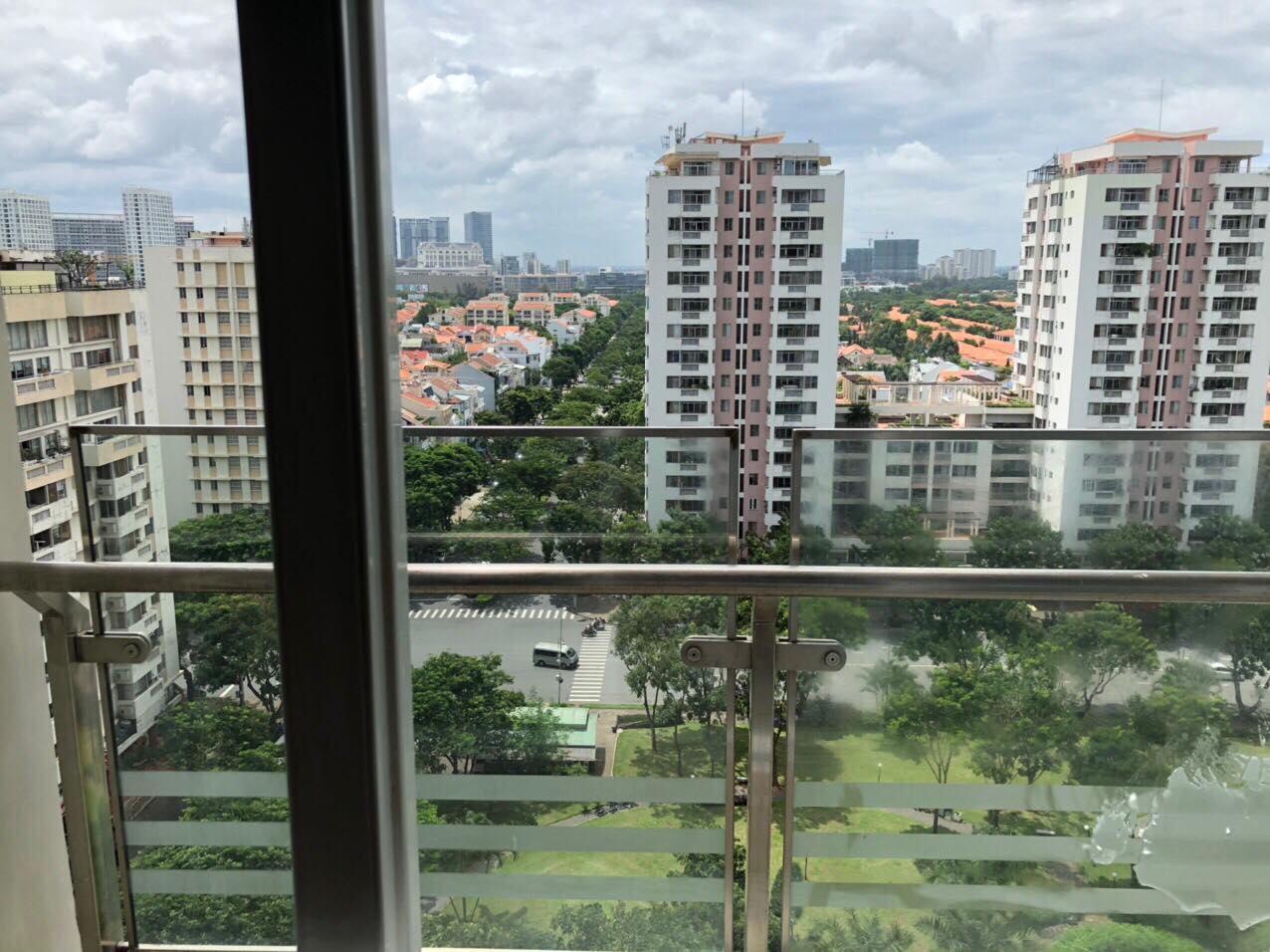 Bán gấp căn hộ cao cấp River Park Residednce, phú mỹ hưng, q.7 2124129 2