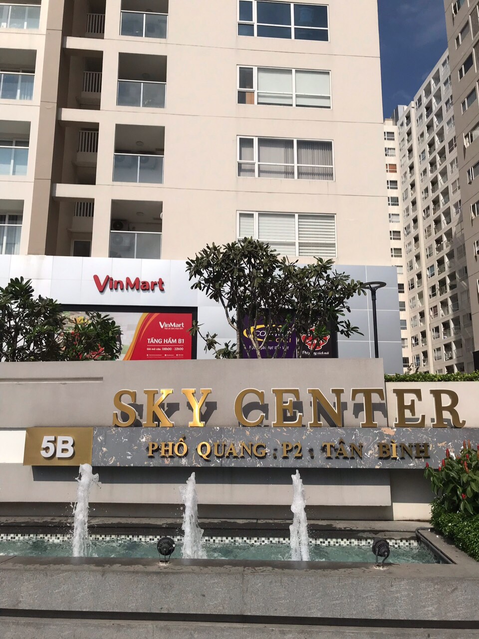 Bán căn hô chung cư Sky Center Phổ Quang 2153667 1