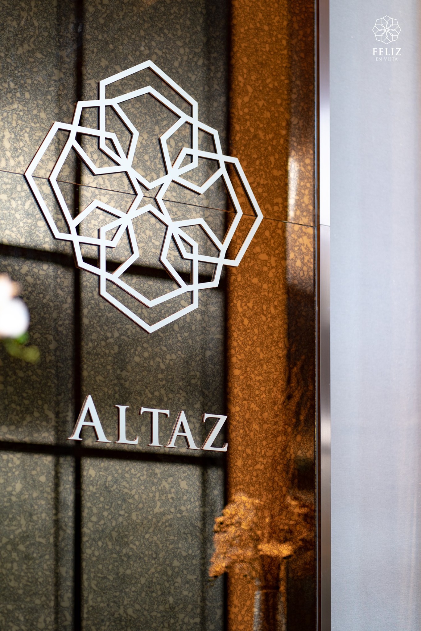 Feliz En Vista CH Sky Mansion, căn số 01 tòa Altaz, DT 240m2, View Sông, Hồ Bơi, giá 23 tỷ, LH 0933 202 104. 2156365 5