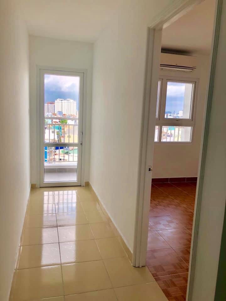 Cần bán nhanh căn hộ 8X Đầm Sen, Tô Hiệu, dt 47m2, 1pn, giá 1tỷ4. LH: 0813632608 2248085 2
