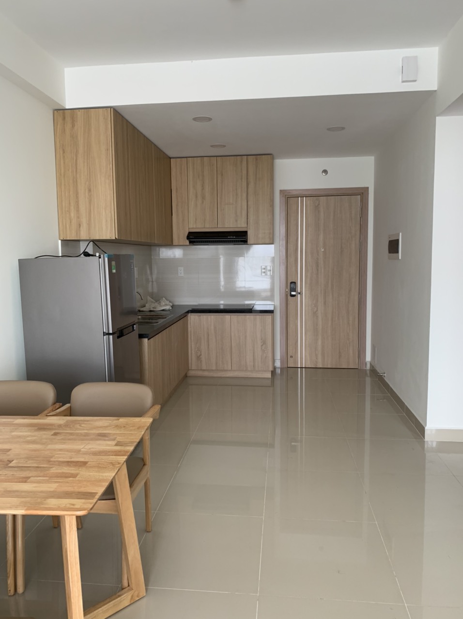 CHUYỂN NHƯỢNG CĂN HỘ CHUNG CƯ SÀIGON GATEWAY TRUNG TÂM Q.9 THỦ ĐỨC, GIÁ 2 TỶ 7, FULL NT (BAO THUẾ PHÍ) 2322423 2