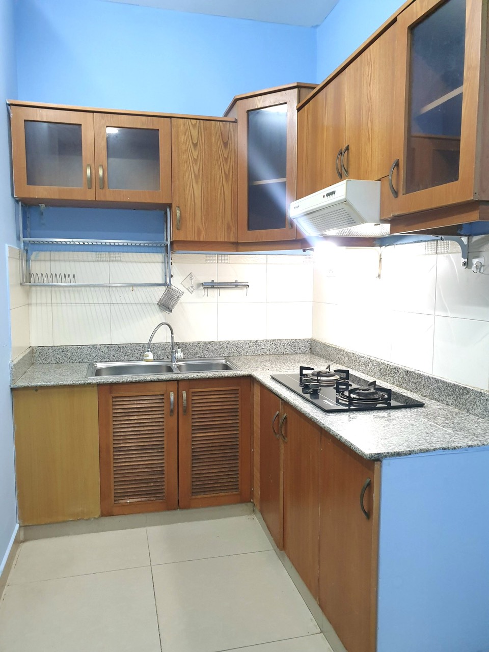 Cần bán căn hộ Sacomreal 584 quận Tân Phú, có Sổ Hồng, 82m2 2PN-2toillet, có nội thất LH: 0372972566 Hải  2328315 3