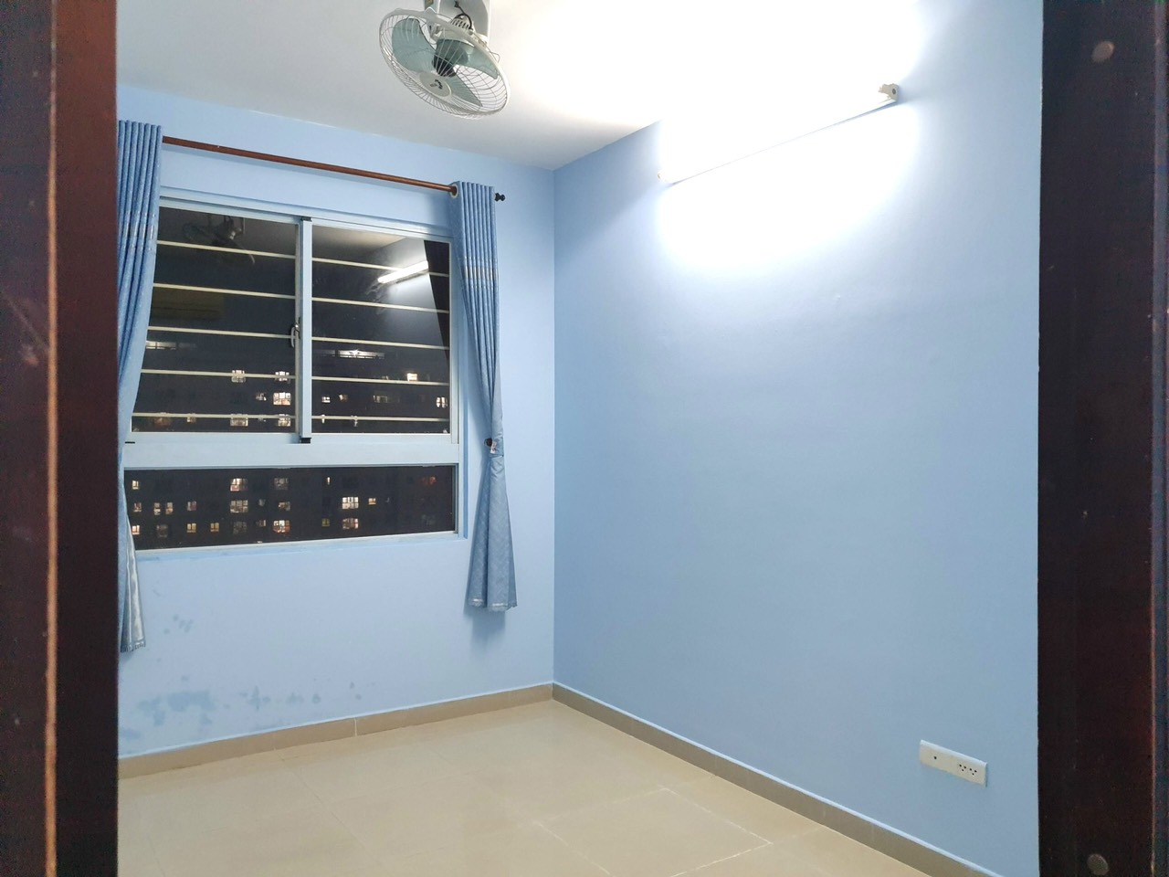 Cần bán căn hộ Sacomreal 584 quận Tân Phú, có Sổ Hồng, 82m2 2PN-2toillet, có nội thất LH: 0372972566 Hải  2328315 4