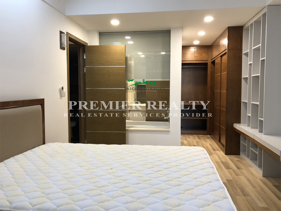 Bán căn hộ chung cư Sài Gòn Airport Plaza Q. Tân Bình, 3PN_126m2, tầng cao. Hotline PKD 0903 106 266 
 2342478 5