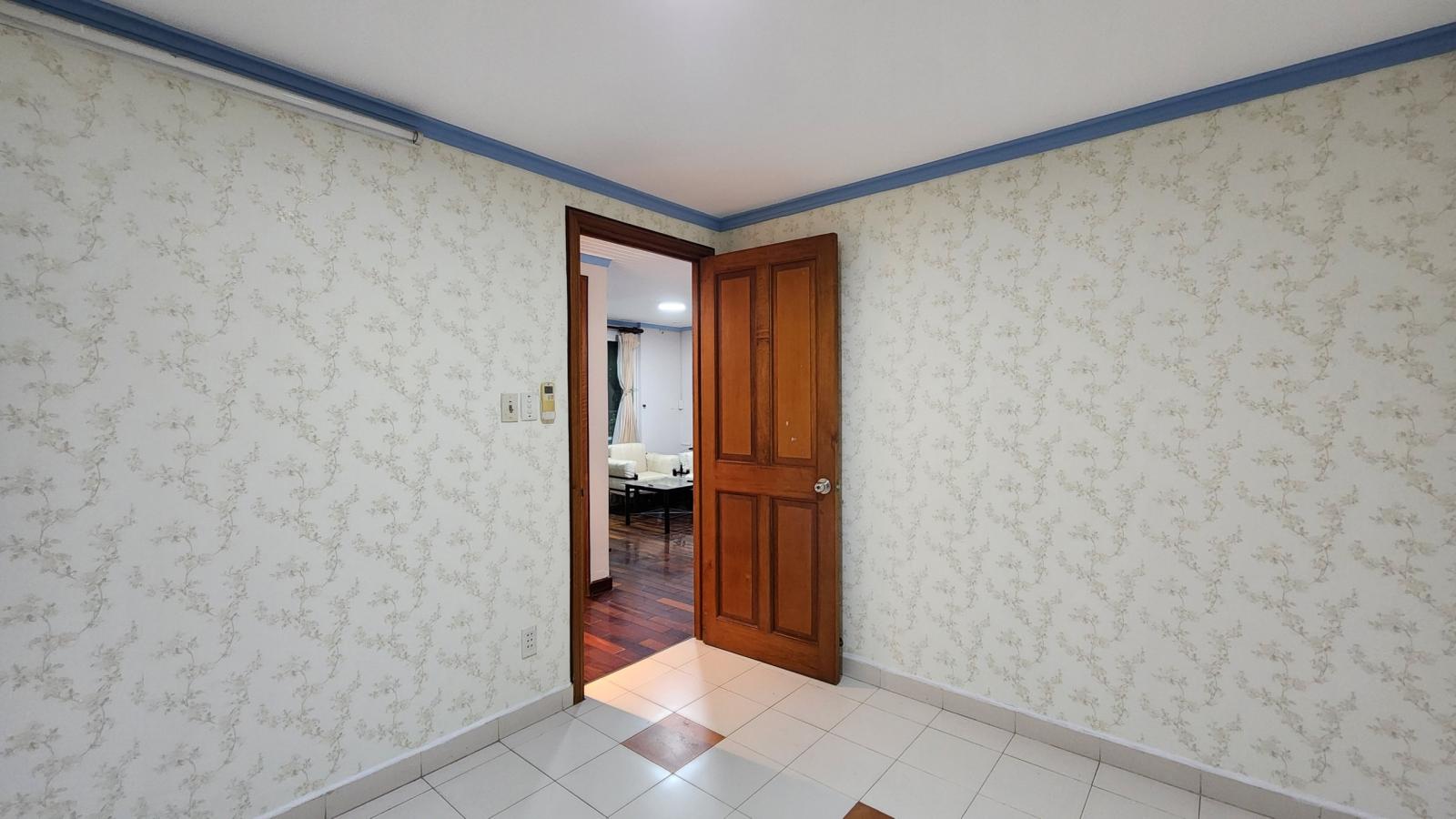Cần bán ngay CH Conic Đình Khiêm, DT 77m2 2PN 2WC giá chỉ 1,63 tỷ. SHR 2377056 6