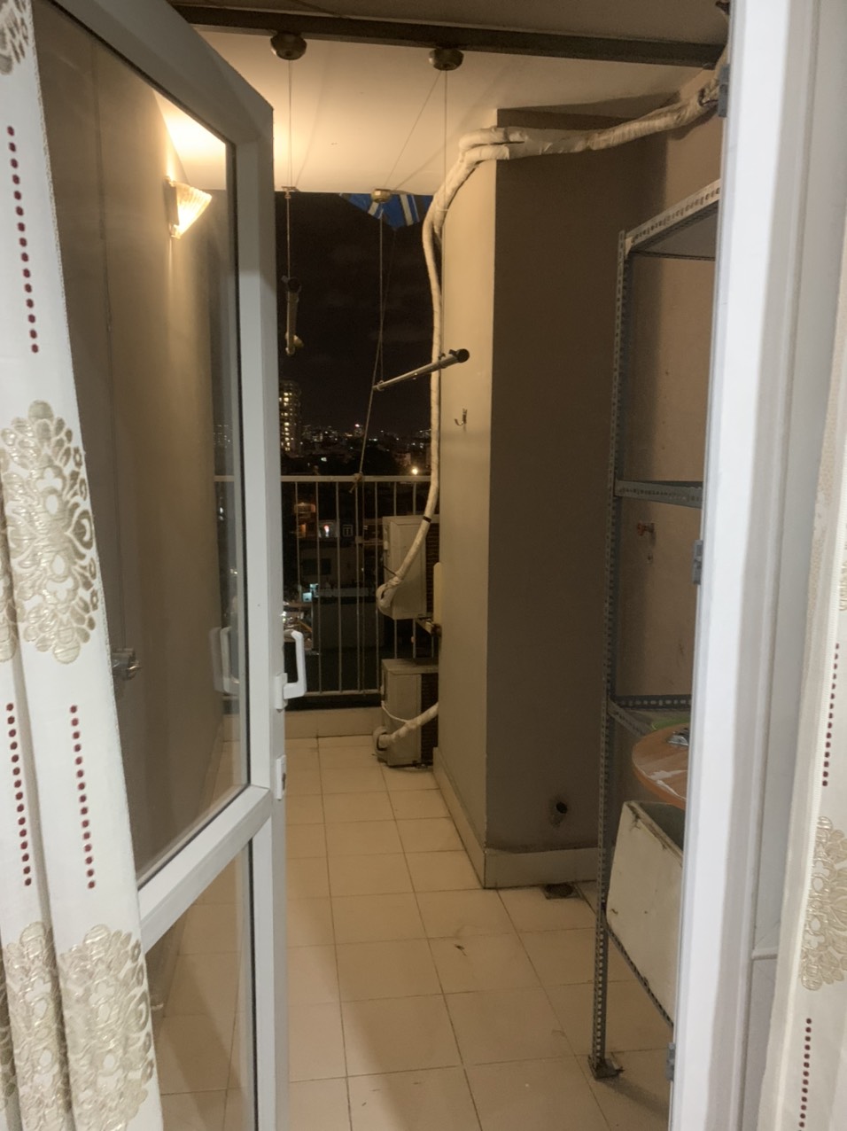 Bán căn hộ Hà Đô Nguyễn Văn Công 2PN=3.1 Tỷ; 3PN=4.2 Tỷ Tel 0942.811.343 Tony đi xem thực tế & chốt căn nhanh chóng
 2379441 6
