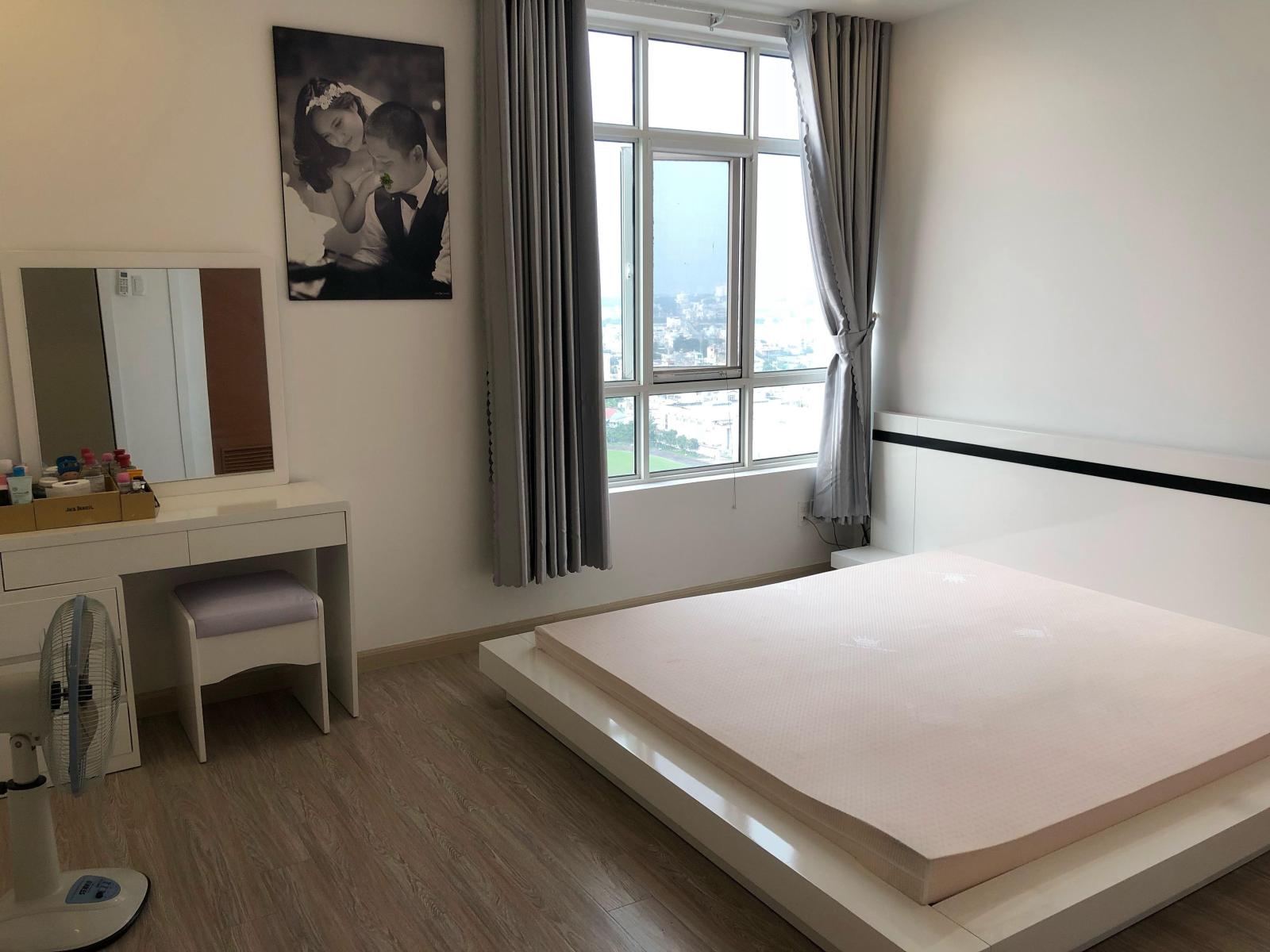 Cần bán căn hộ chung cư Hoa Sen, 262/20 Lạc Long Quận, P10, Quận 11  2400246 1