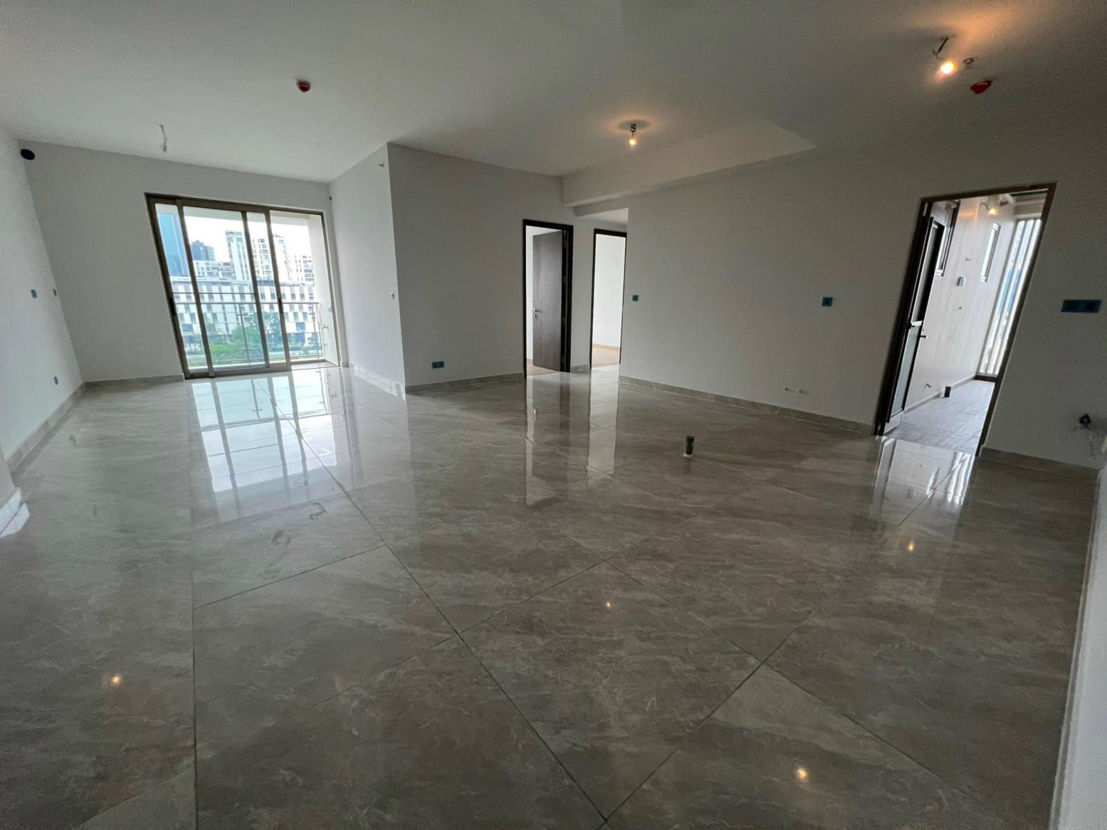 Kẹt tiền bán gấp CHCC  Midtown The Peak, PMH, Q.7 2405393 4