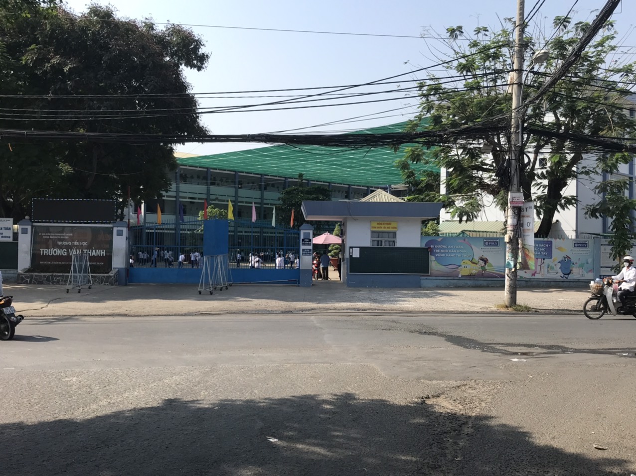 Nhà MT Lã Xuân Oai Q9 Ngay Trường Trương Văn Thành 4 Tầng, 88m2 - LH0987151103 2407339 3
