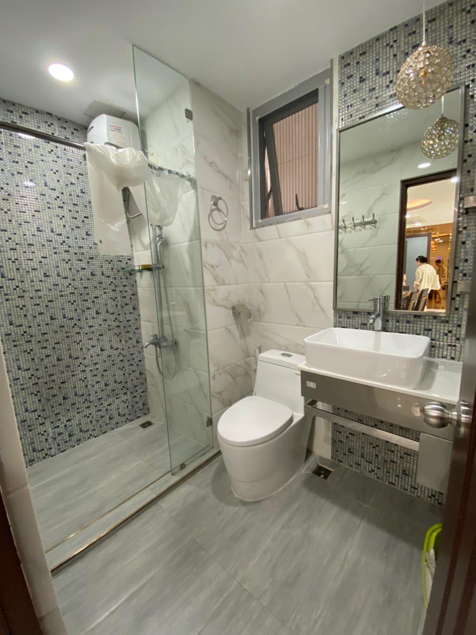 Cần cho thuê gấp CHCC Midtown The Peak, PMH, Q.7 2407721 1