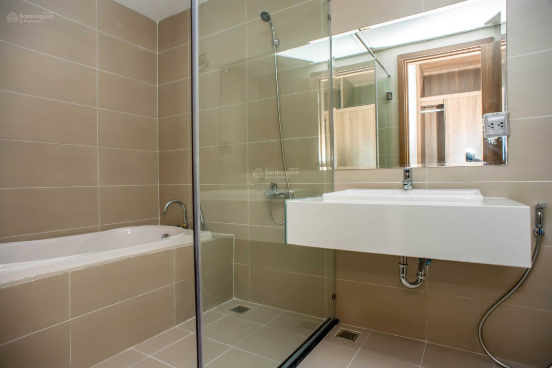 Bán Căn Góc 3PN 2WC 94,76m2 Căn Góc 2 View Thoáng Mát Tầng Đẹp . 2411543 2
