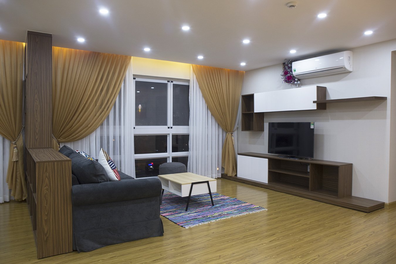 Bán gấp căn hộ cao cấp Happy Valley, DT 135m2, TK 3 Phòng ngủ, 2 toilet, đầy đủ nội thất, giá bán 7 tỷ 2411668 3