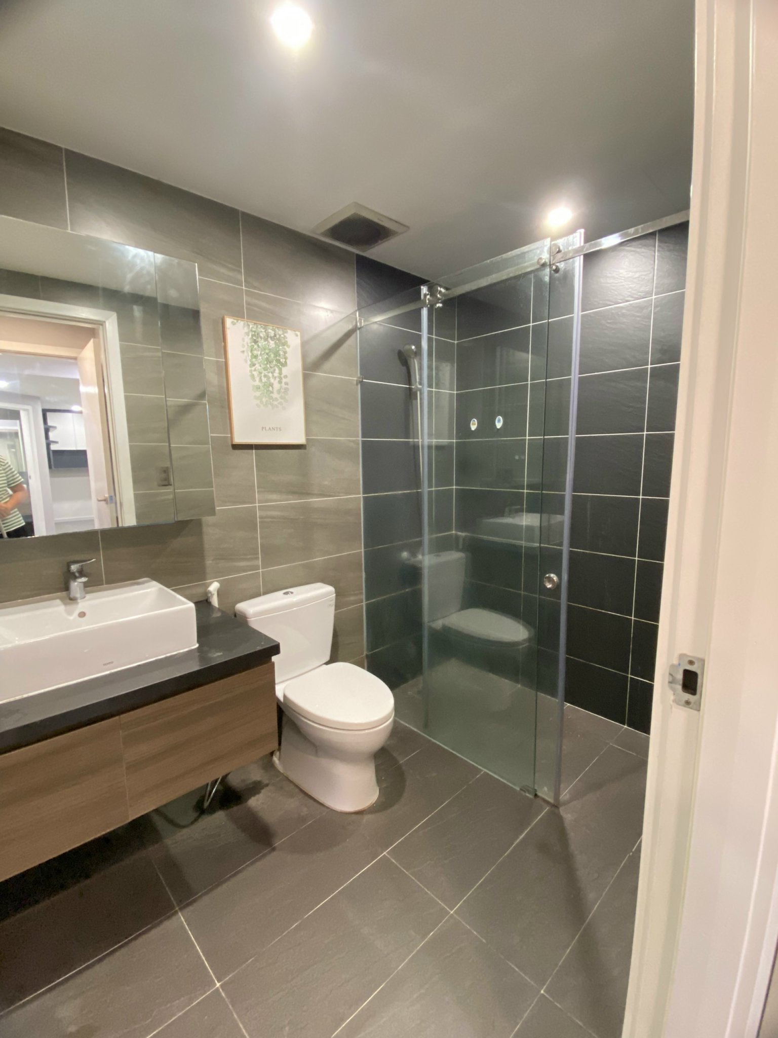 Bán gấp CHCC Hưng Phúc - Phú Mỹ Hưng, DT 78m2, 2PN, 2WC, đầy đủ nội thất, giá bán tốt nhất thị trường 4tỷ1 2411770 6