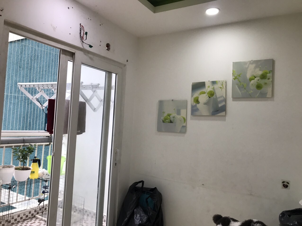 Gia Đình Cần Bán Chung Cư 8X Đầm Sen, 47m2 Giá 1,38 Tỷ Có Bancon Phòng Khách Cần Bán 2411888 1