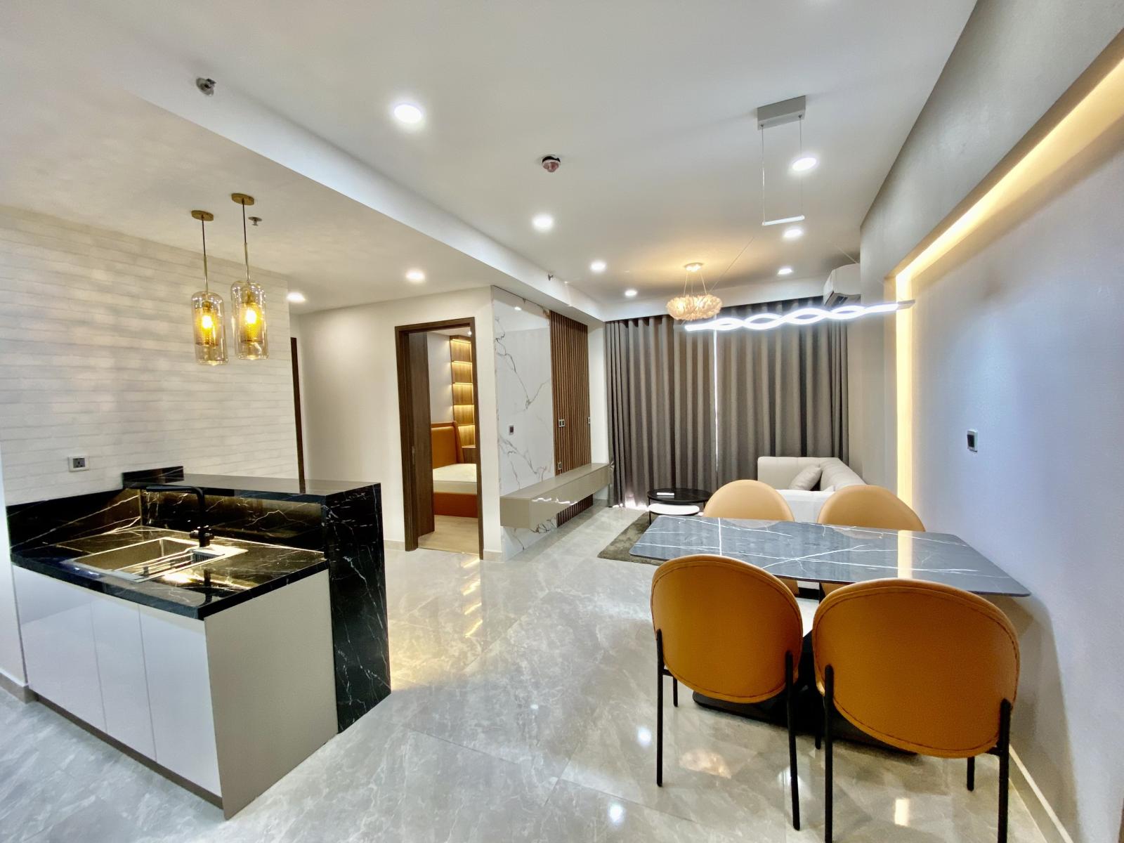 Bán gấp CHCC M8 Midtown, DT 80m2, 2PN, 2WC, đầy đủ nội thất cao cấp, giá bán lỗ 6ty250 2412006 4
