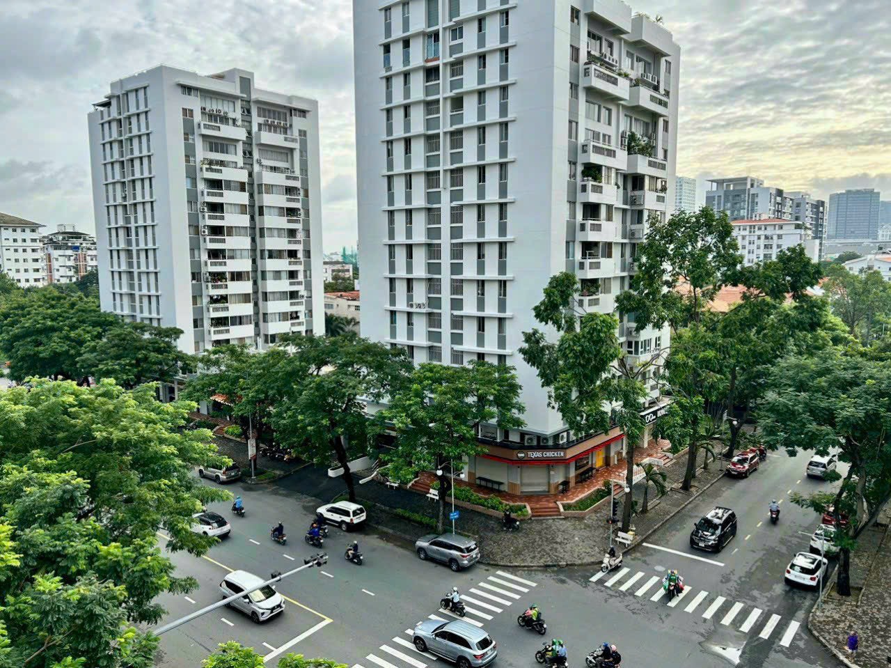 Bán căn hộ mỹ khánh 4, Phú Mỹ Hưng ,Quận 7, dt 118m2 , 3PN, giá : 5 tỷ. LH:0906.611.859 Thư 2412017 2