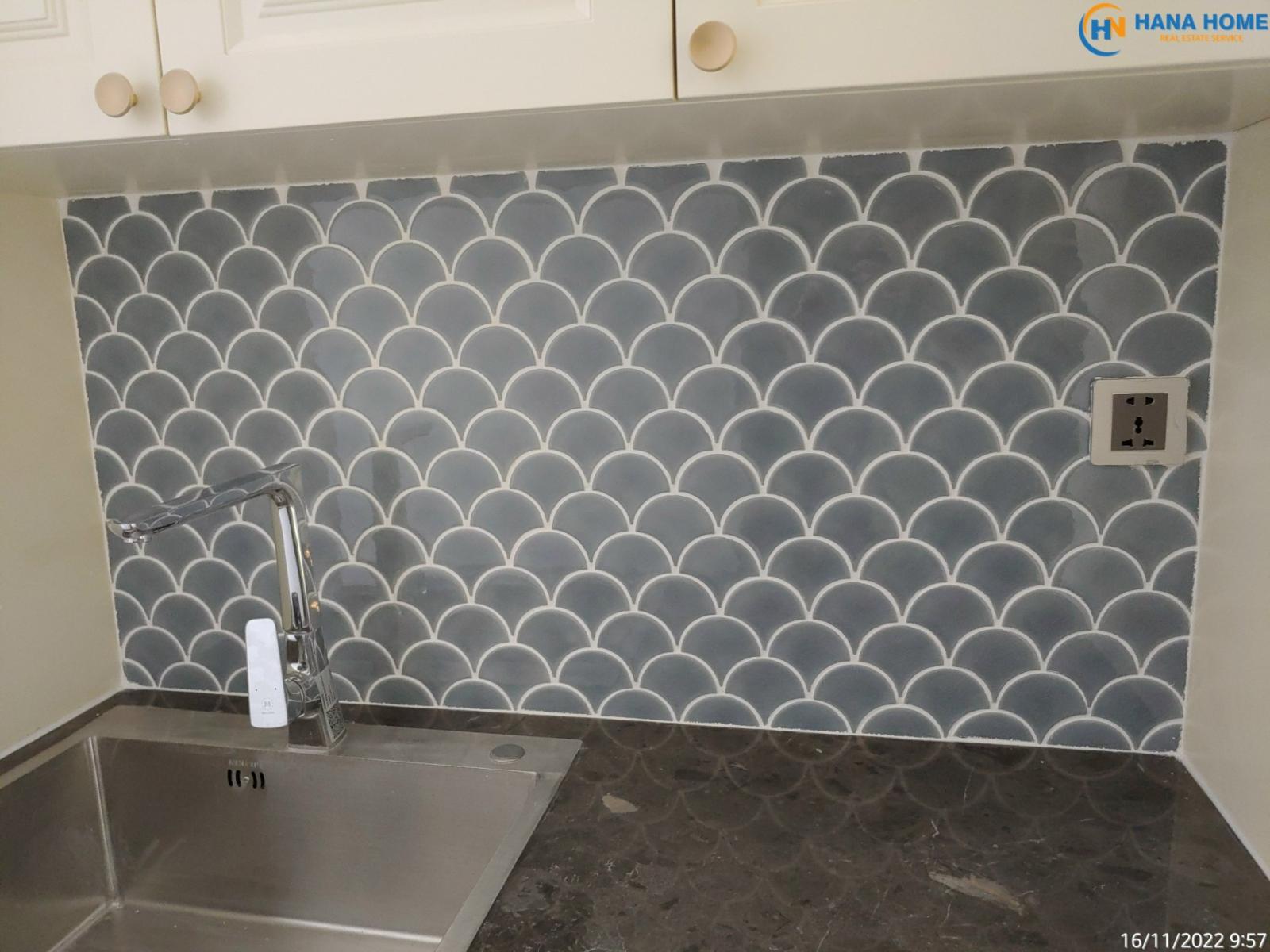 Bán lỗ CHCC M8 Midtown, DT 127m2, 3PN, 2WC,view nội khu,giá tốt 10ty7 2412051 5