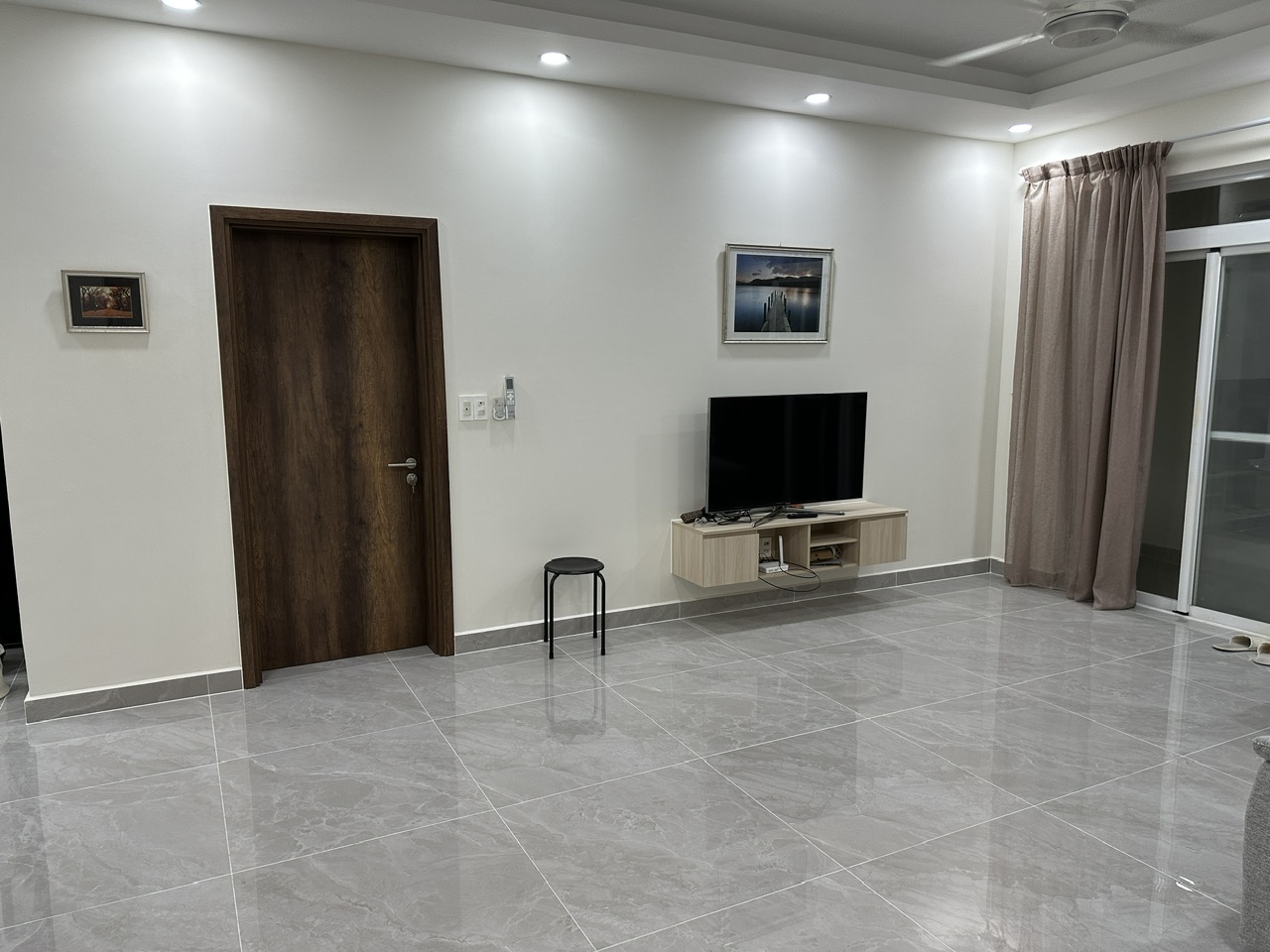 Cho thuê gấp căn hộ cao cấp Riverside Residence, PMH, Q.7 2412181 2
