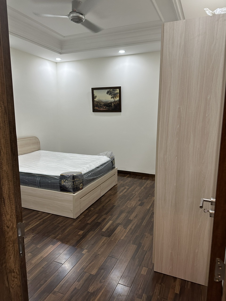 Cho thuê gấp căn hộ cao cấp Riverside Residence, PMH, Q.7 2412181 5