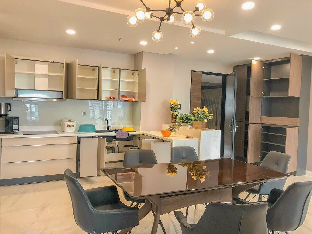 Bán gấp CHCC M6 Midtown, DT 121m2, 3PN, 2WC, Nội thất cao cấp, view sông, giá 9ty 2412185 5