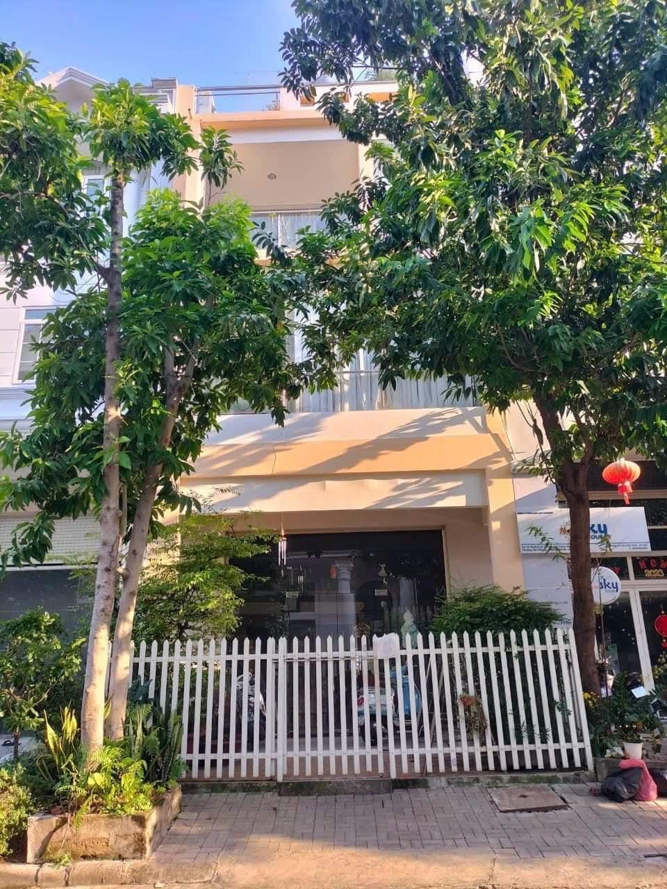 Bán nhanh nhà phố Hưng Gia, Phú Mỹ Hưng, Quận 7 2412203 1