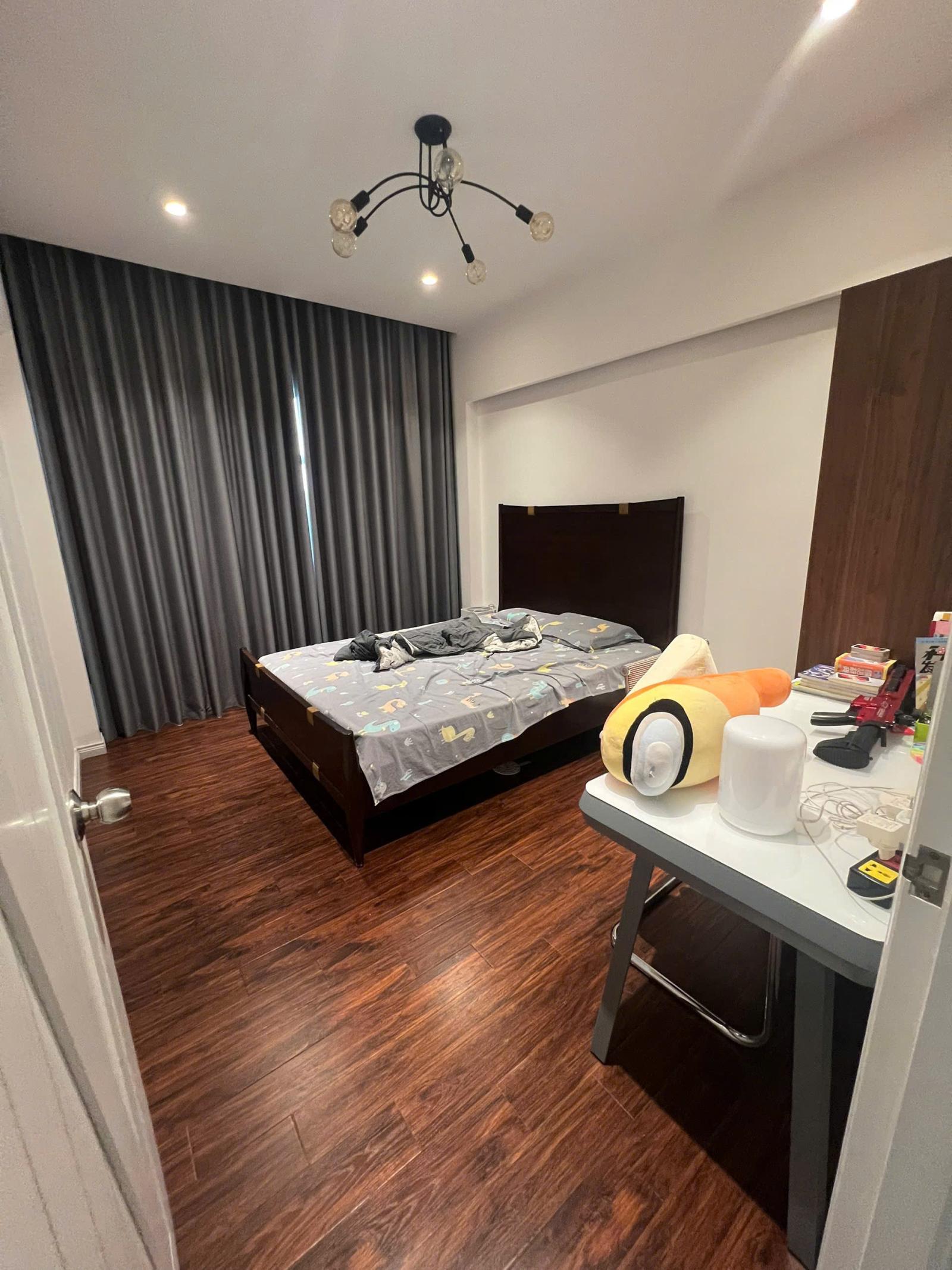 Bán nhanh CHCC Happy Valley, DT 104m2, 3PN, 2WC, nội thất đầy đủ, giá tốt 9,150 tỷ 2422125 6