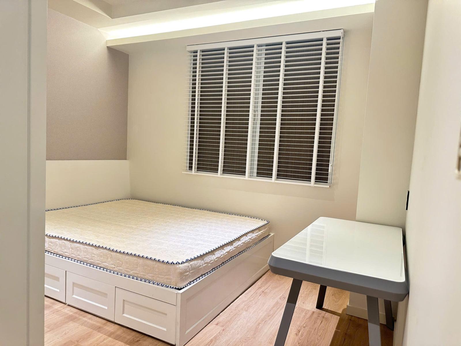 Bán nhanh CHCC Scenic Valley 2, DT 77m2, 2PN, 2WC, nội thất cao cấp, giá tốt 7,5 tỷ 2422133 2