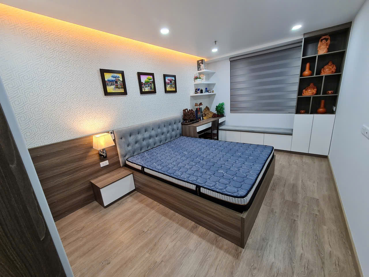 Bán gấp CHCC Cosmo City, DT 125m2, tk 3PN, 2WC, Nội thất đầy đủ, giá bán 7,75 tỷ 2422137 2