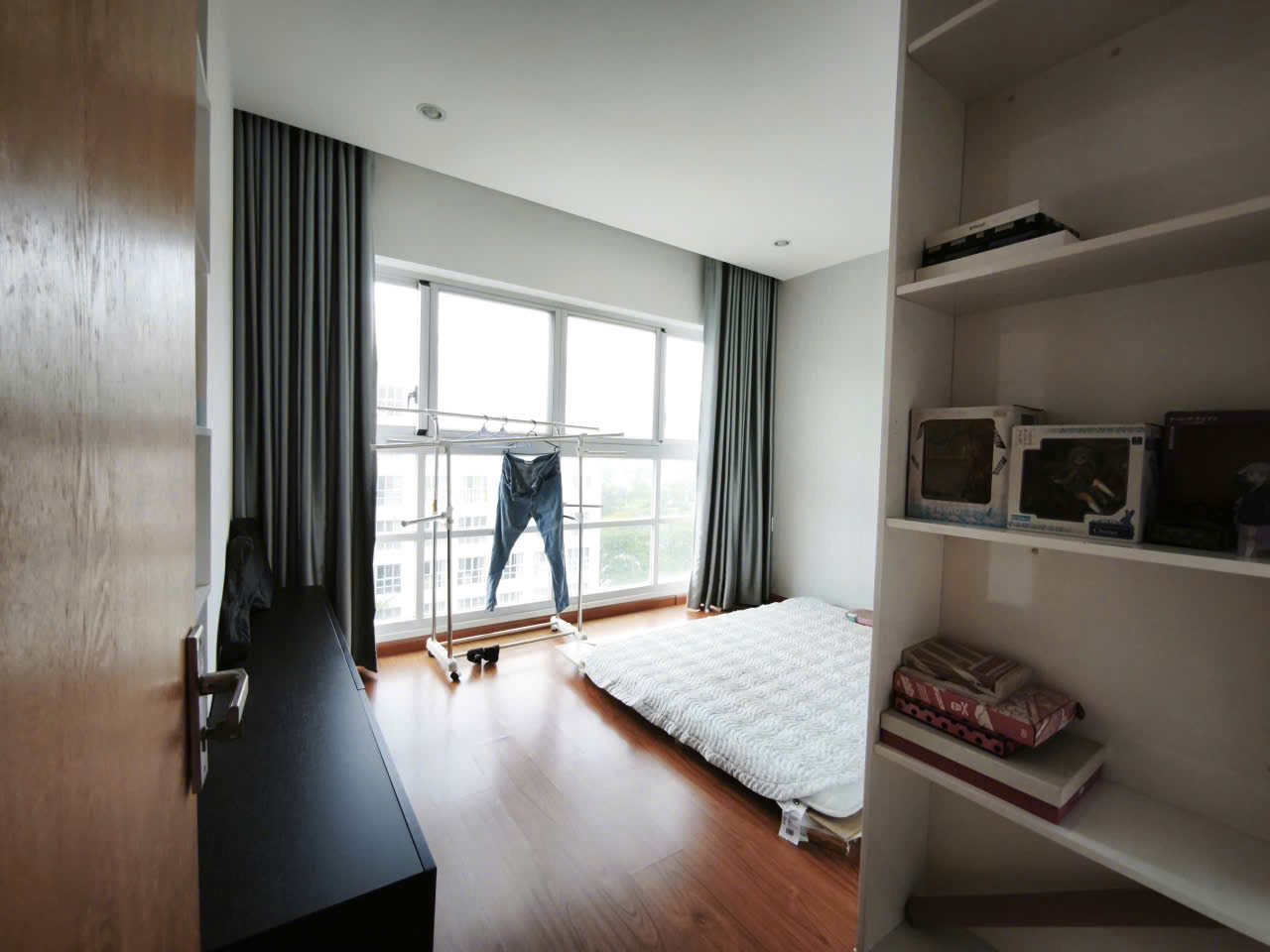 Bán gấp CHCC Happy Valley, Dt 112m2, 2PN, 2WC, Nội thất cao cấp, giá tốt 8,4 tỷ 2422142 3