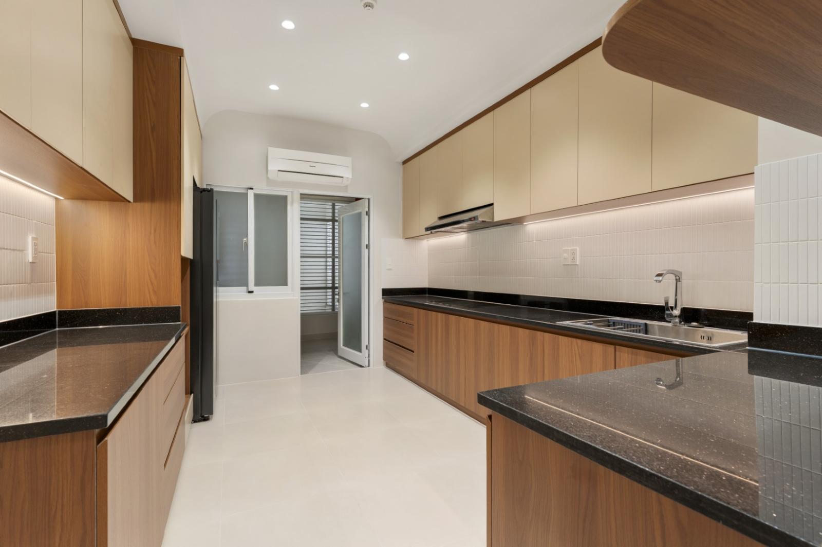 Bán CHCC Riverside residence, DT 140m2, 3PN, 2WC, Nội thất cao cấp, giá bán tốt 15,3 tỷ 2422150 1