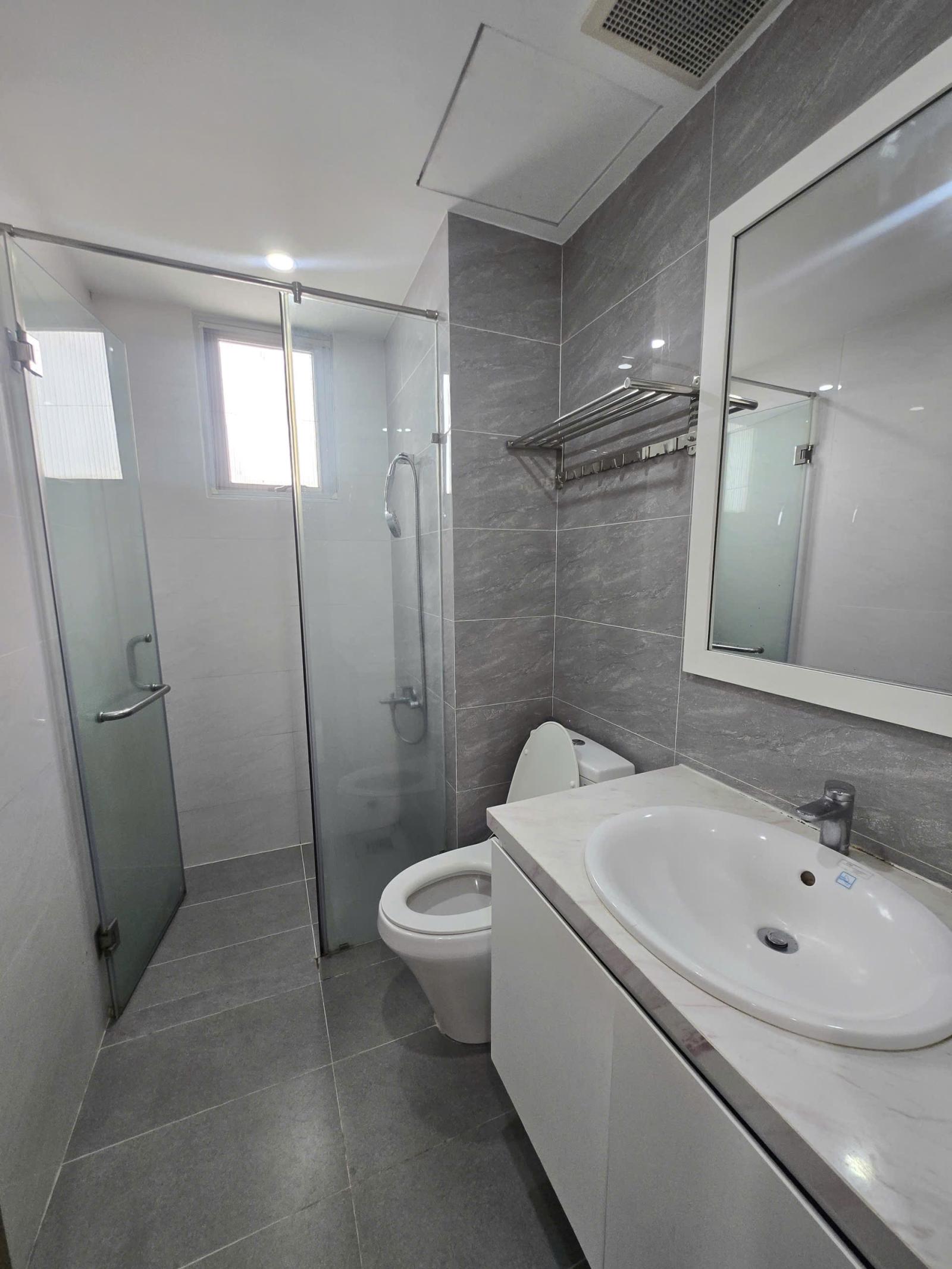 Bán CHCC Scenic Valley 2, DT 77m2, TK 2PN, 2WC, Nội thất đầy đủ, giá bán 7,5 tỷ 2422152 5