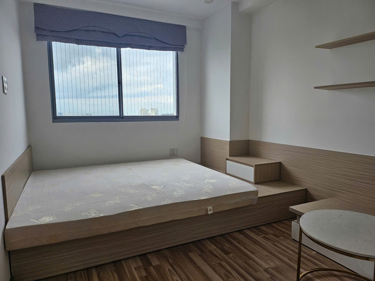 Bán CHCC Green Valley, DT 89m2, thiết kế 2 phòng ngủ, 2 toilet, giá bán 8,5 tỷ 2422172 2